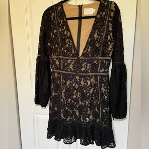 Misha Collection Black Lace Bodycon Mini Dress Long Sleeve Size 6 US